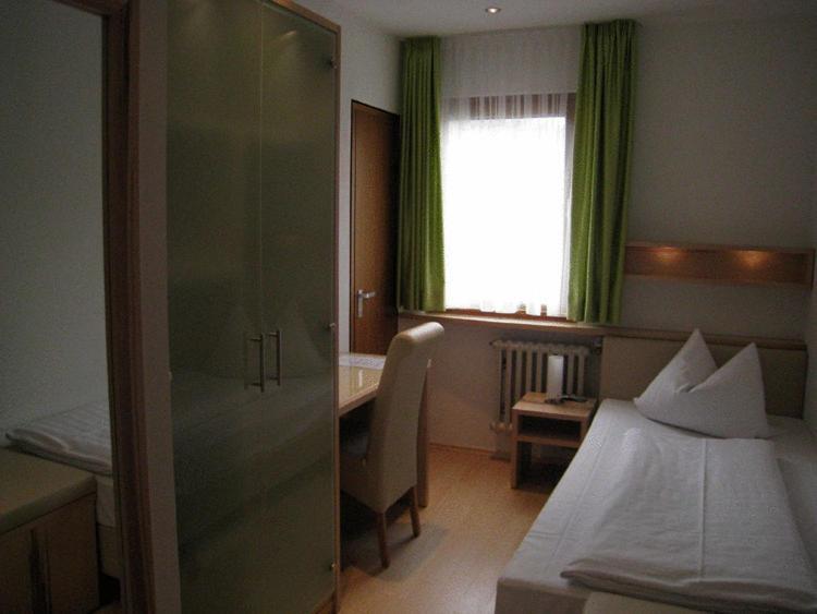 Hotel Barbarina Tübingen Quarto foto